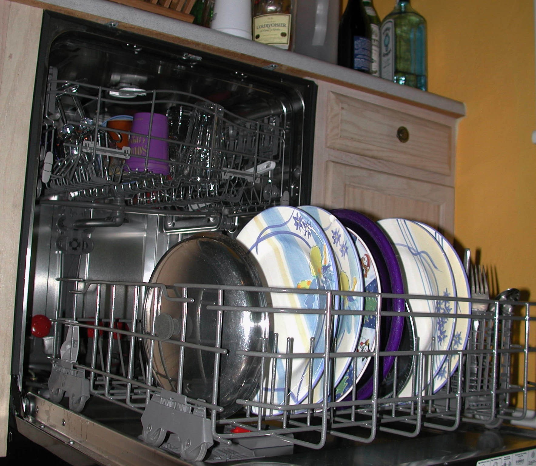 What Should You Do If You Accidentally Put Dish Soap In Dishwasher?