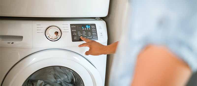 Should You Wash Towels In Hot Water?