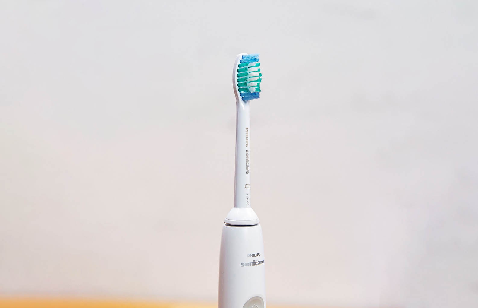 12 Reasons Why Your Teeth Don't Feel Clean After Using Electric Toothbrush